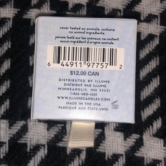 Illume Belle Bloom Lip Balm - Picture 3 of 7